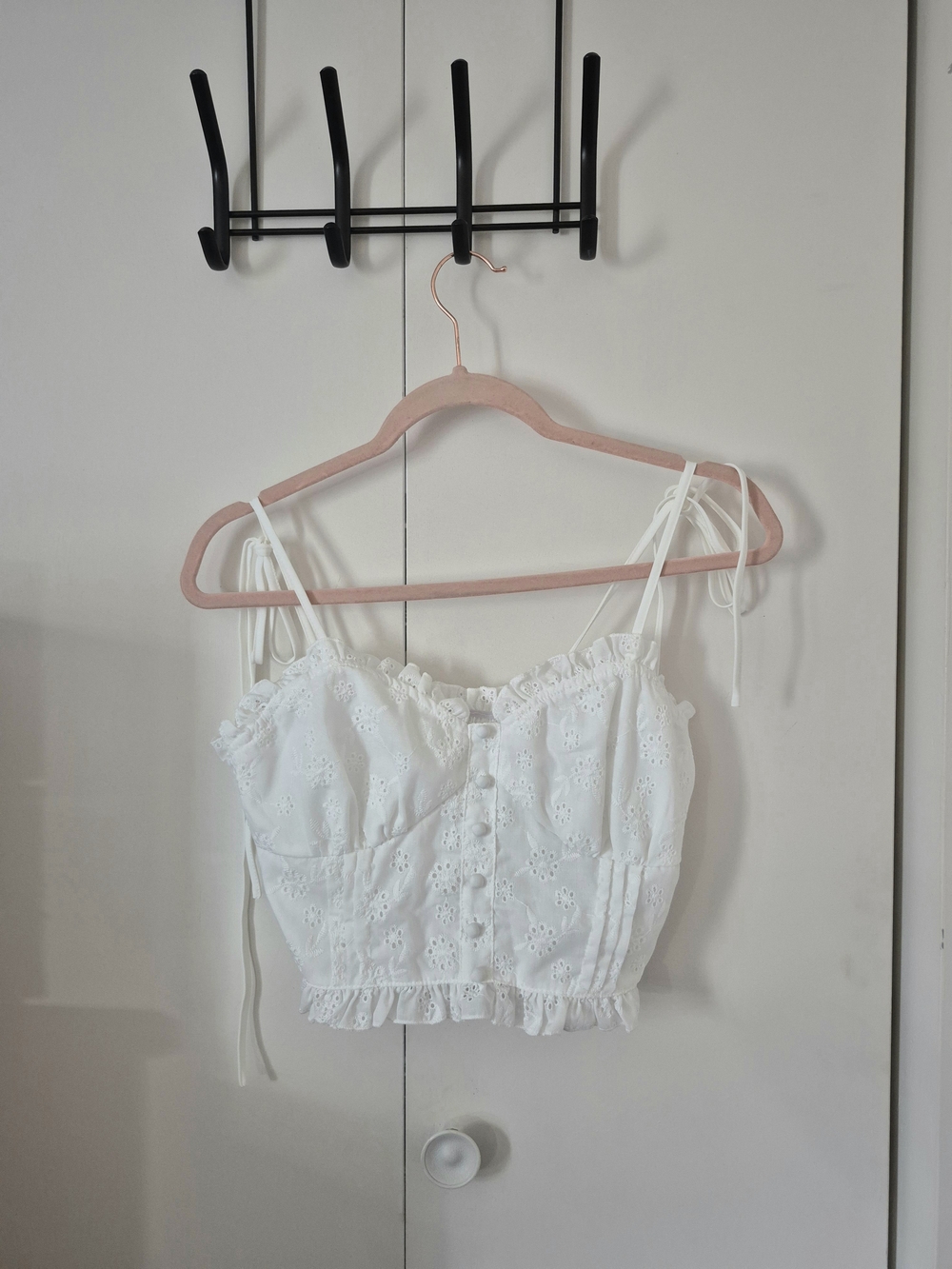 SHEIN White Eyelet Tie-Shoulder Cropped Camisole